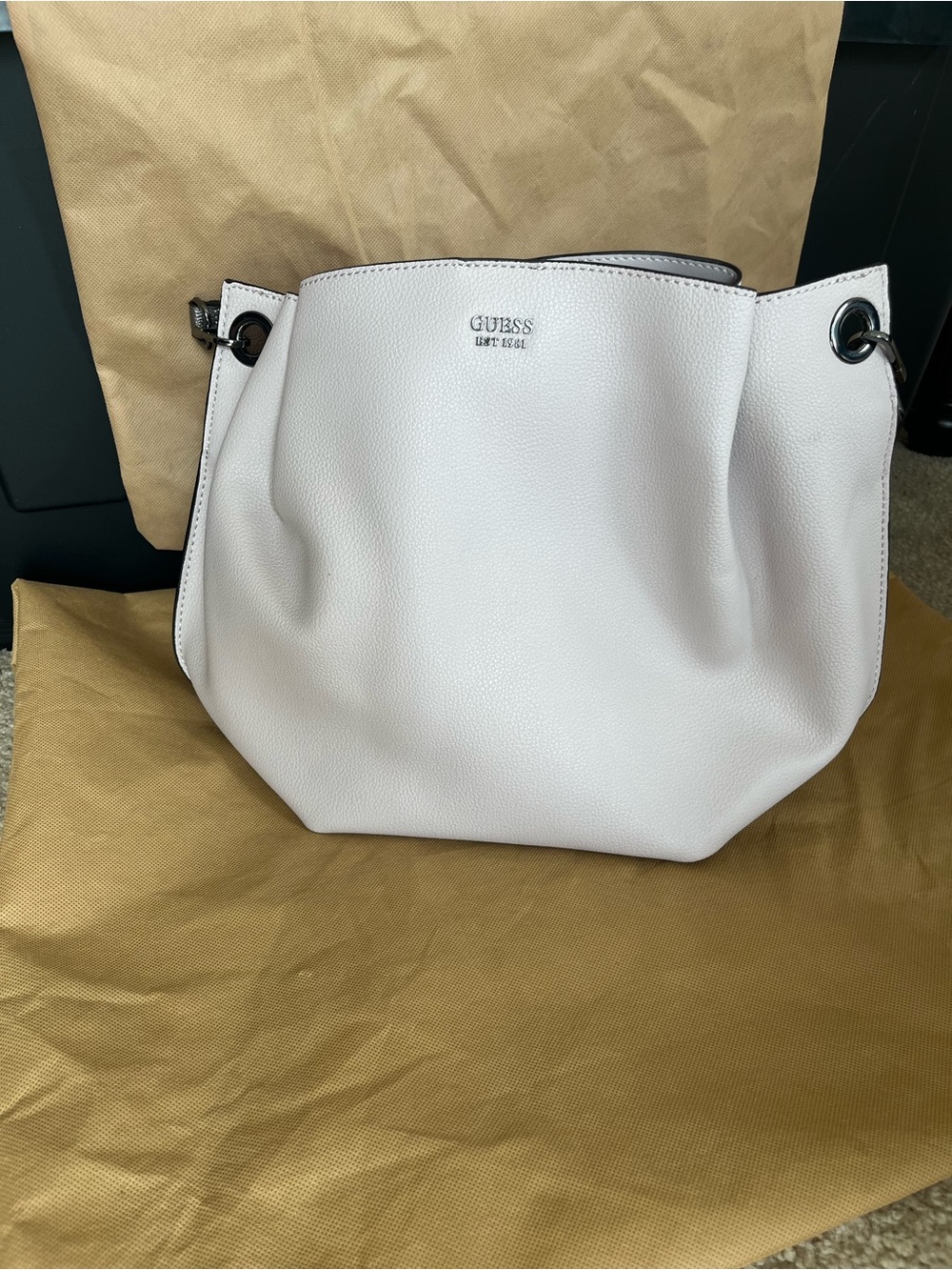 GUESS White Pebbled Leather Bucket Shoulder Bag with Silver Hardware
